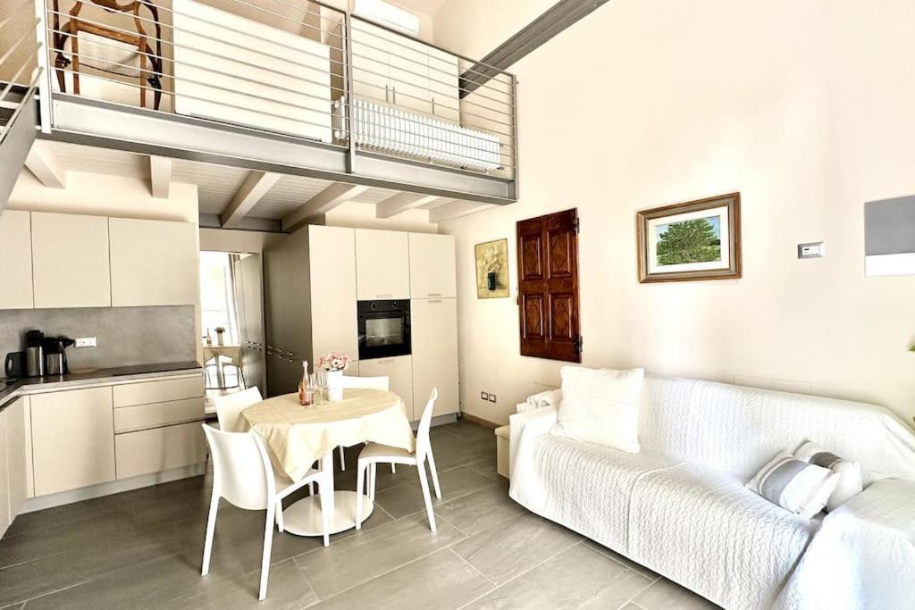 Duomo Modern Loft 100Mt From Duomo And Lake Como Exterior foto